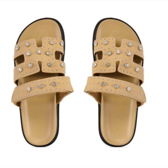 Shoes - Slides(NWT)